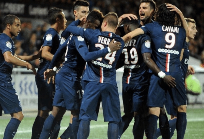 法甲巅峰对决！巴黎圣日耳曼VS摩纳哥，谁能称霸法国足坛？
